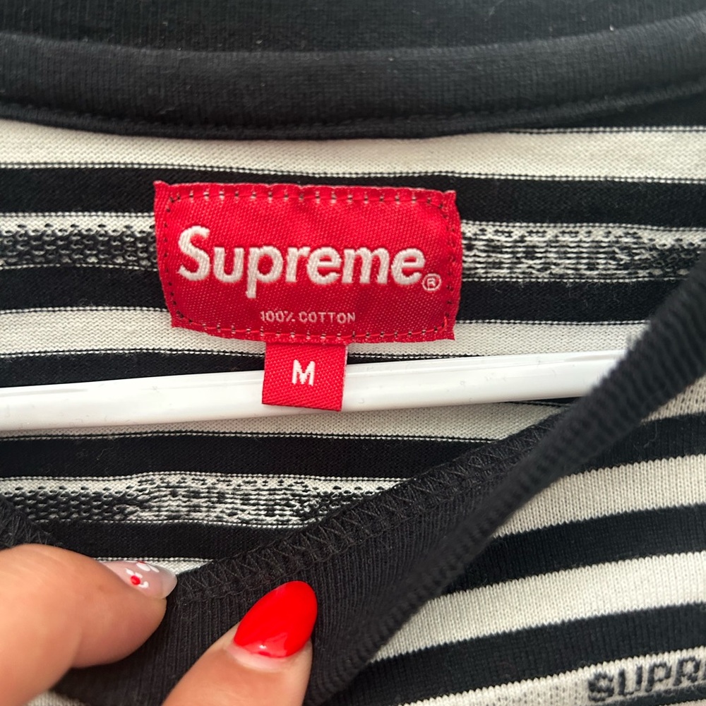 Supreme short sleeve black and white stripped shirt medium - Picture 2 of 3